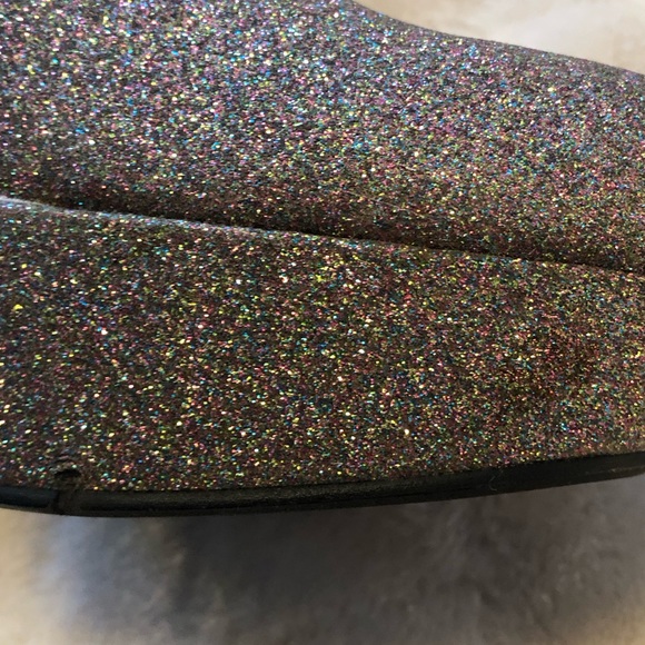 Pink sparkly platform stilettos. Size 8. Fits normal to narrow feet. Lightlyused - Picture 5 of 5